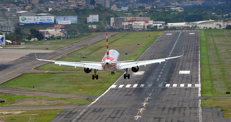 Toncontin Airport, Honduras