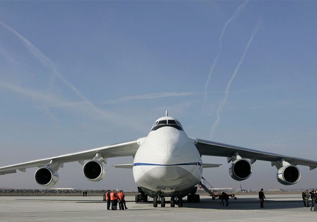 Giant airplanes: the biggest airplanes in the world